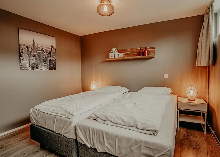 Feriehus Houseboat Woude